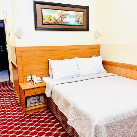 Al Ahrar Hotel Dubai Esterno foto
