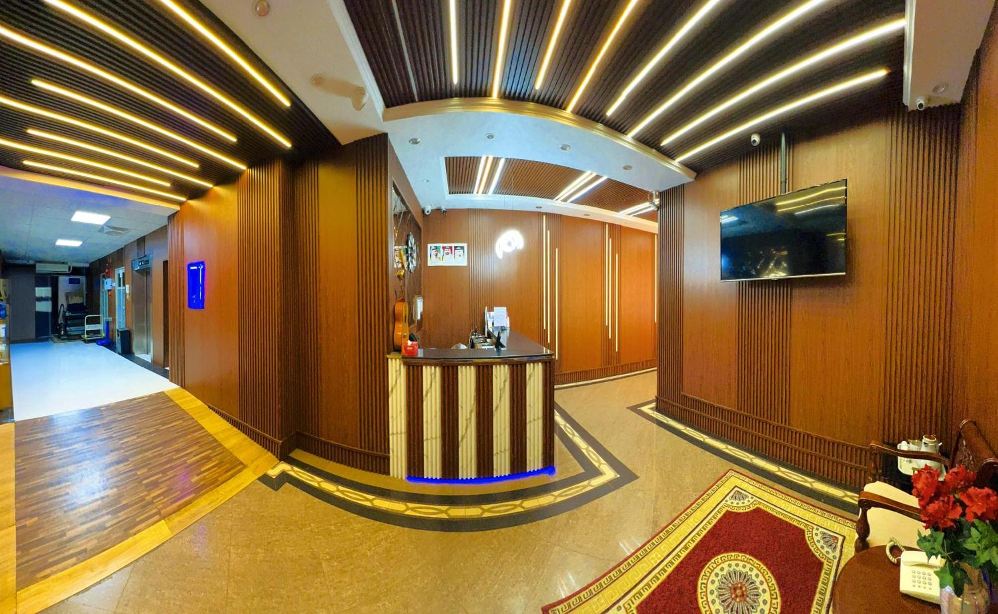Al Ahrar Hotel Dubai Esterno foto