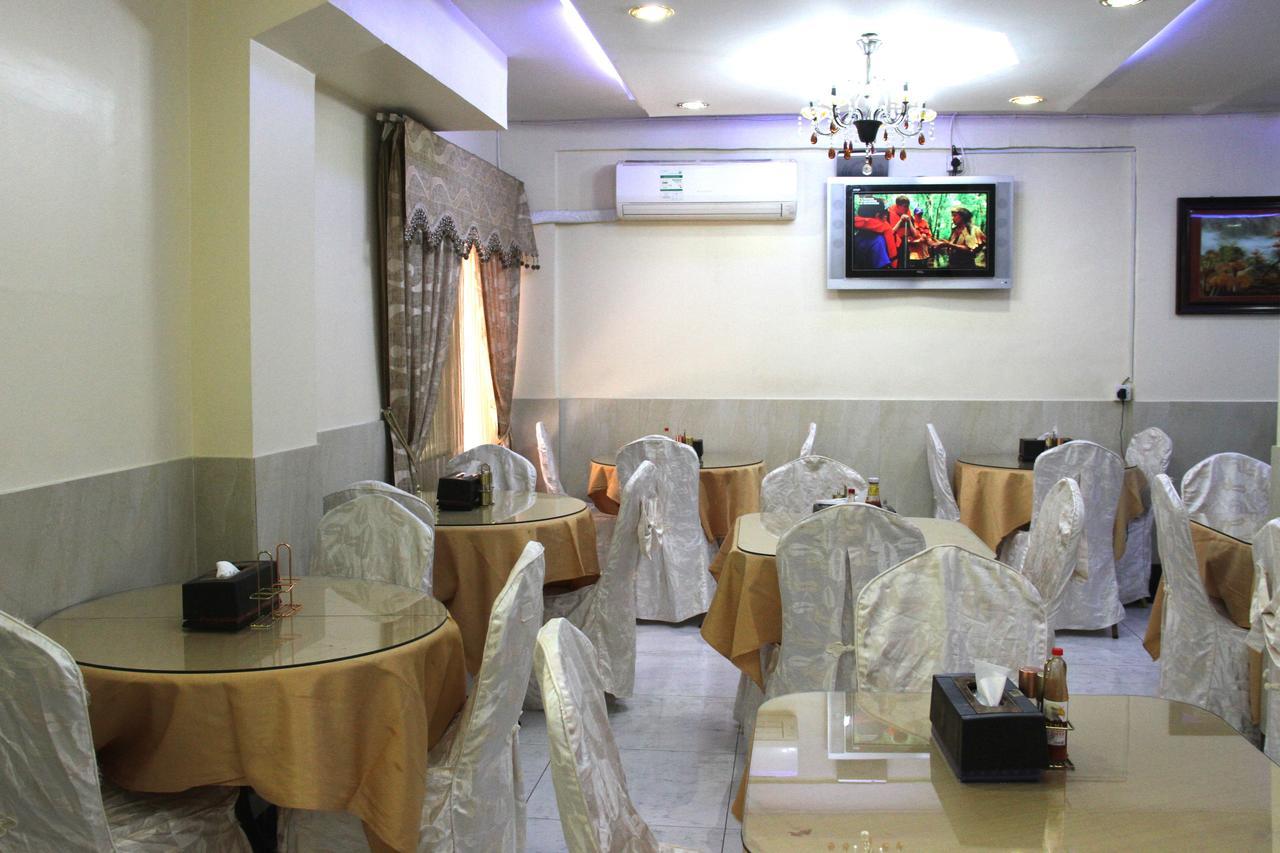 Al Ahrar Hotel Dubai Esterno foto